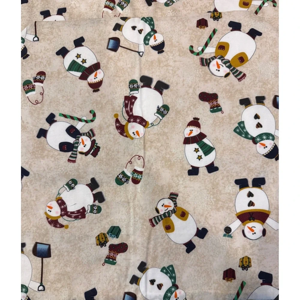 Handcrafted Christmas Placemats Beige Snowman Snowflake Reversible Set of 4 NEW